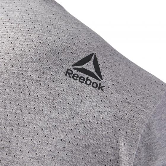 Спортивная футболка Reebok M CD4334