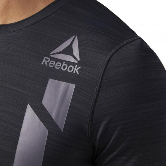 Спортивная футболка Reebok